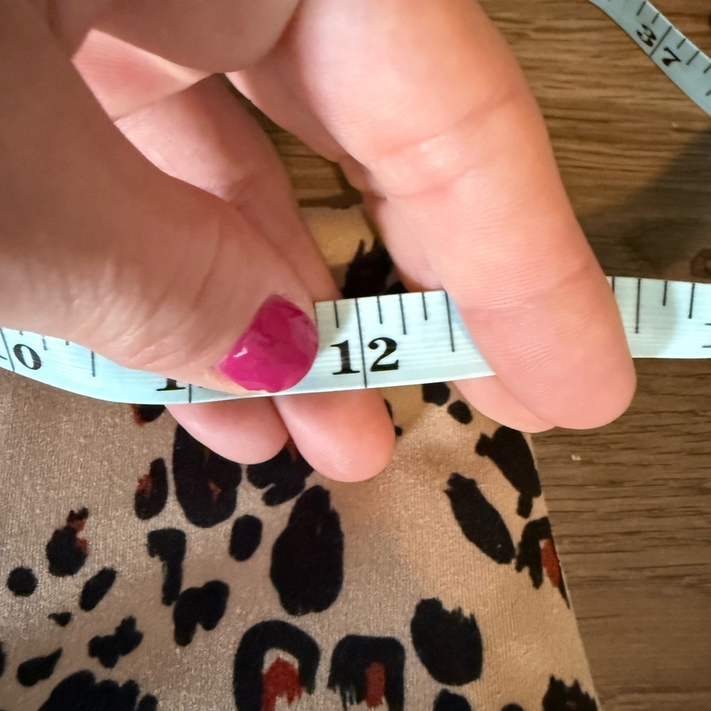 Champion leopard leggings • Women’s size small - Picture 2 of 5